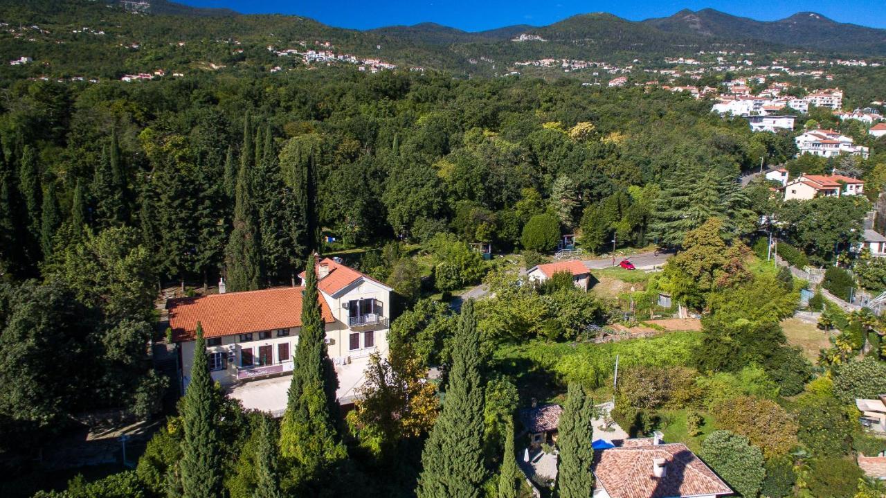 Triestina Ичичи